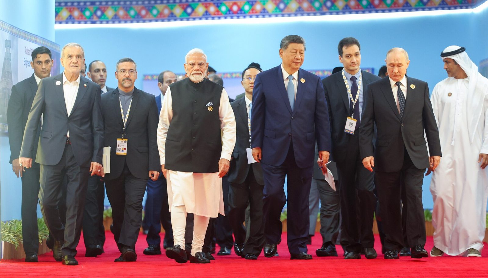Przywódcy państw BRICS na wystawie „Bharat Innovates" w Bharat Mandapam, 12 września 2026. Fot. Prime Minister's Office / Press Information Bureau, Wikimedia Commons, GODL-India